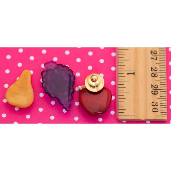 Vintage Lovely Fruits Pin by Avon - P18 - Picture 3 of 4